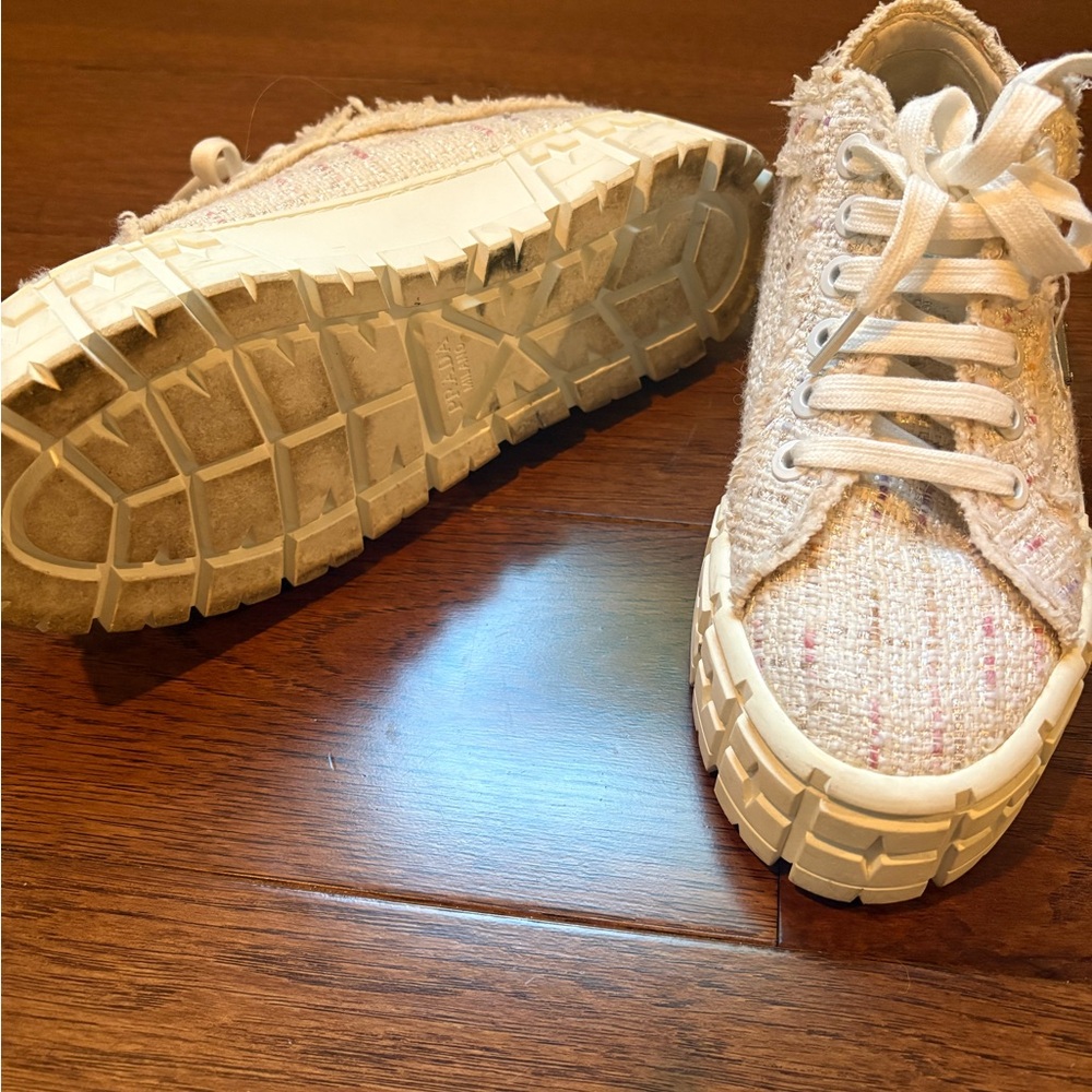 Prada Cream and Pink Tweed Lace-Up Sneakers with Subtle Multicolor Flecks - Picture 4 of 6